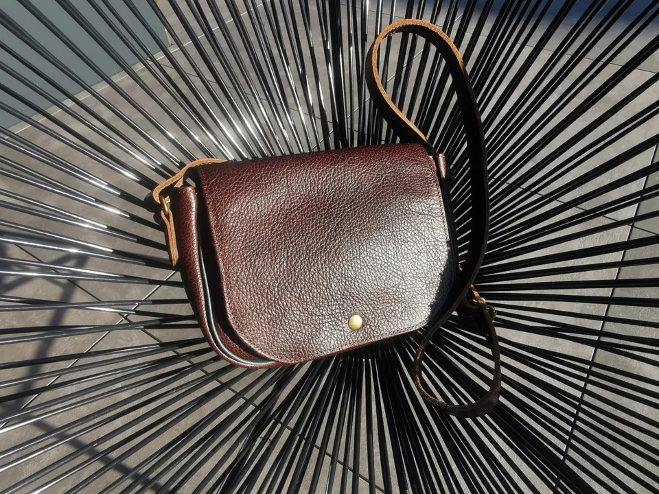 fleur-d-orage-sacs-marron-glac-sac-cuir-ch-taigne-saddle-bag image 1