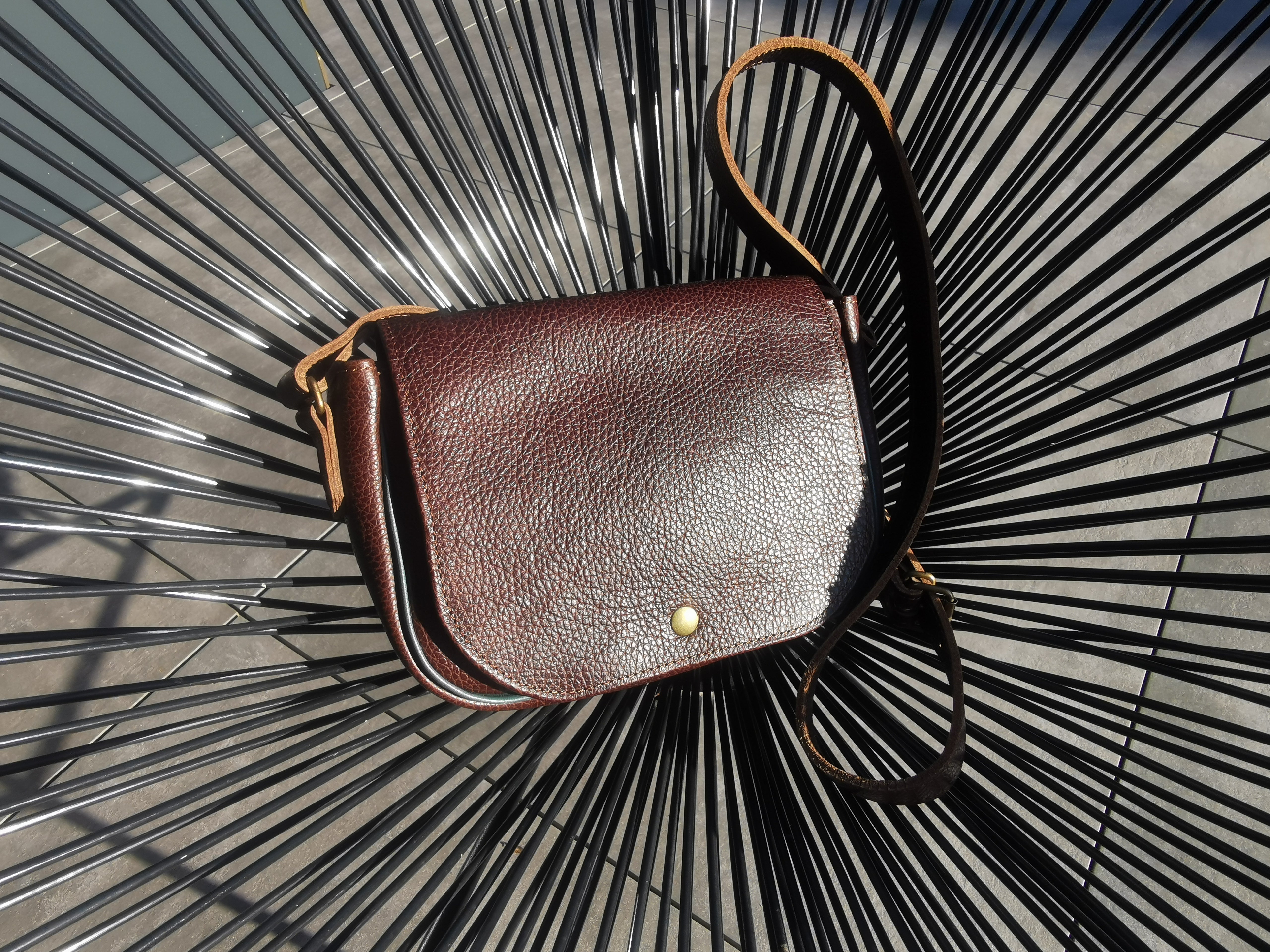 fleur-d-orage-sacs-marron-glac-sac-cuir-ch-taigne-saddle-bag image 1