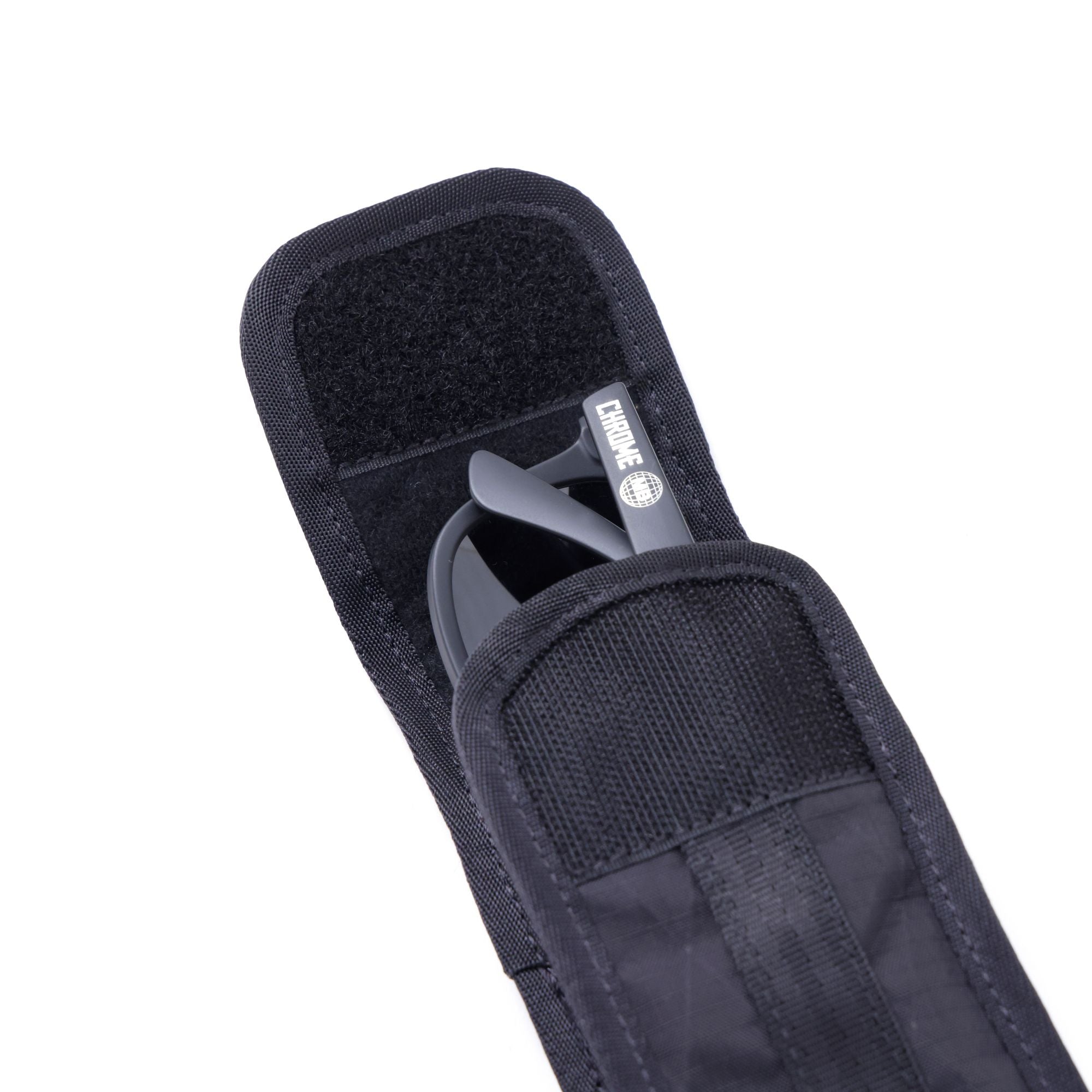 chrome-sunglass-pouch-pochette-lunettes-noir-matelass-e image 2
