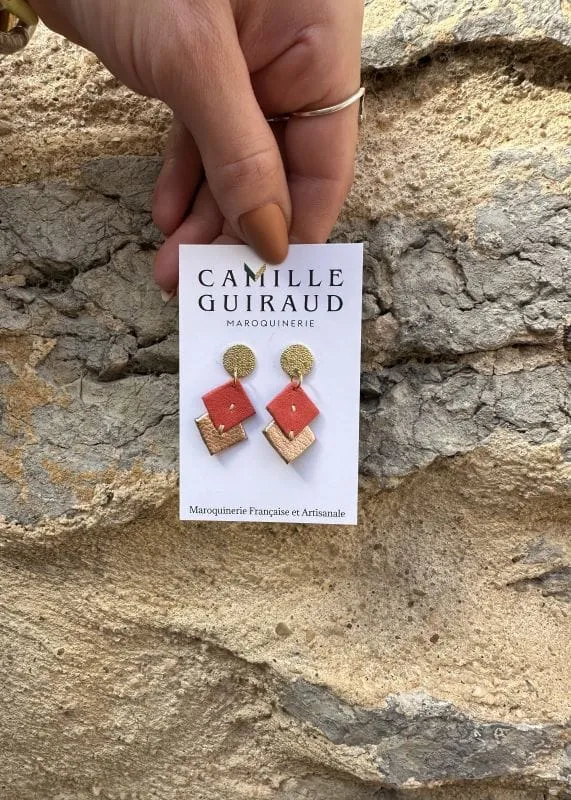 camille-guiraud-rondes-boucles-d-oreilles-corail-dor image 1