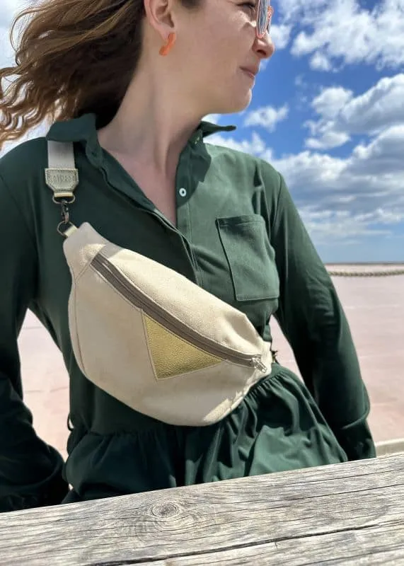 camille-guiraud-banane-manon-beige-dor-sac-cuir-alcantara image 1