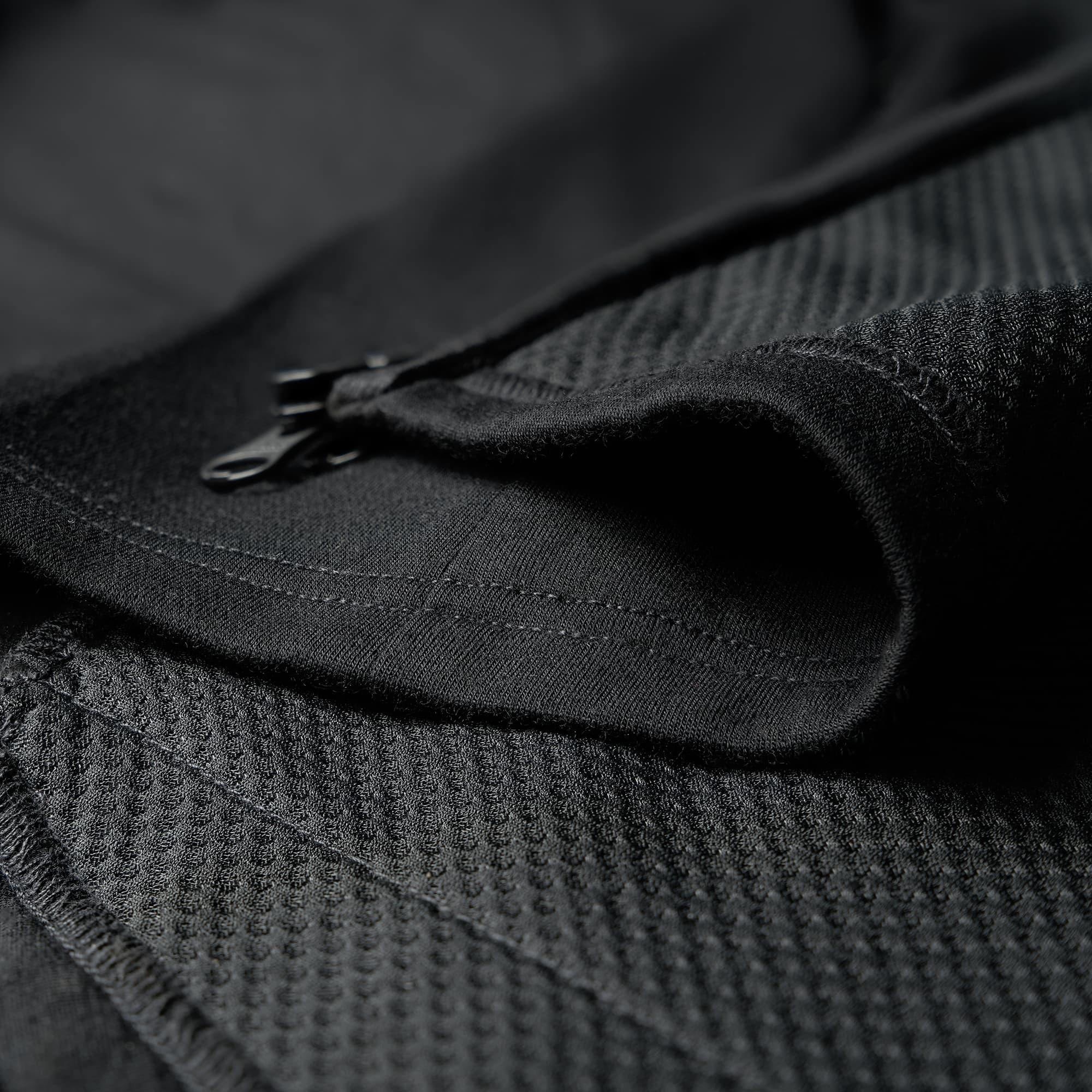 chrome-merino-cobra-3-0-hoodie-laine-m-rinos-noir-homme image 6