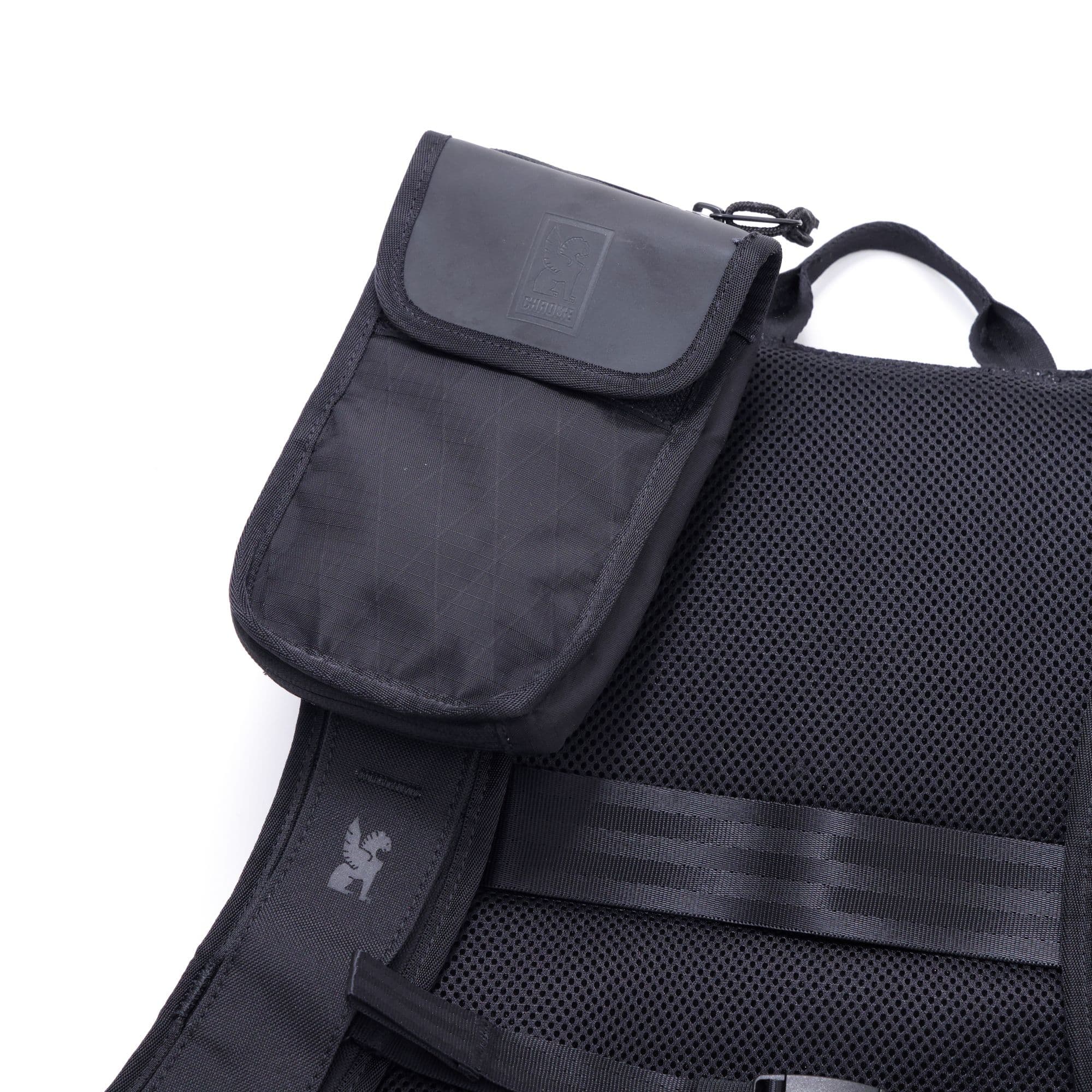 chrome-travel-tech-pouch-pochette-tech-noire-compacte image 4