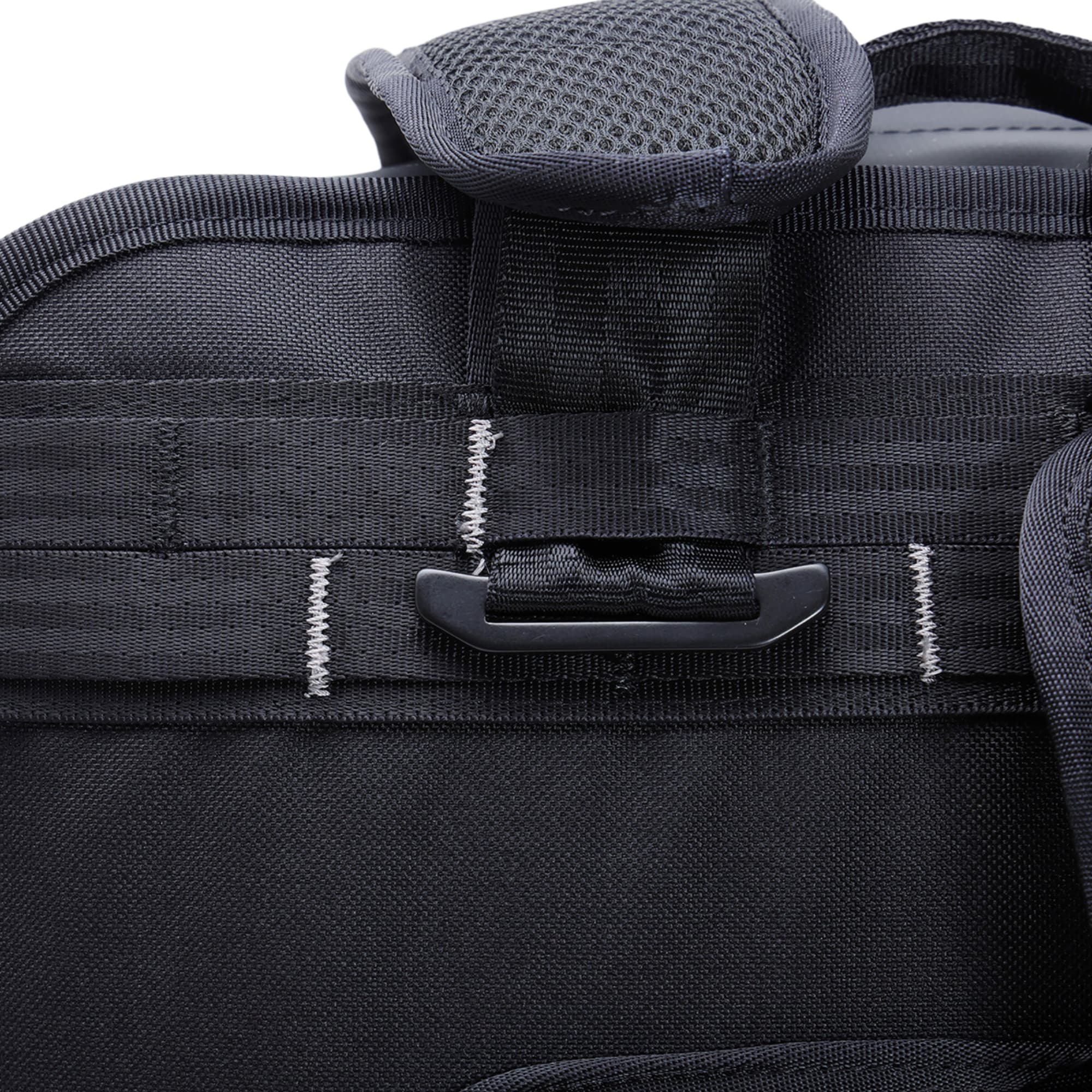 chrome-cohesive-2-0-38l-sac-dos-black-tarp-17-pouces image 8