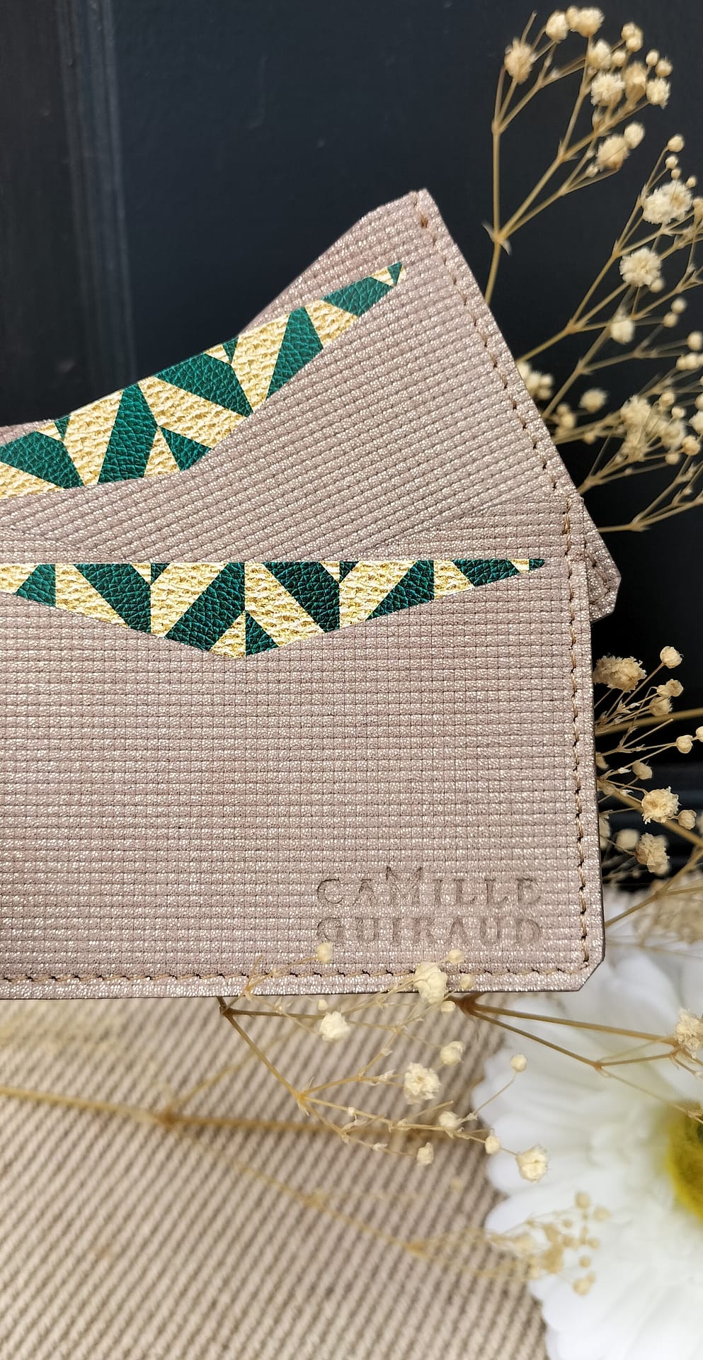 camille-guiraud-porte-cartes-beige-carreau-porte-cartes-cuir-ch-vre image 2