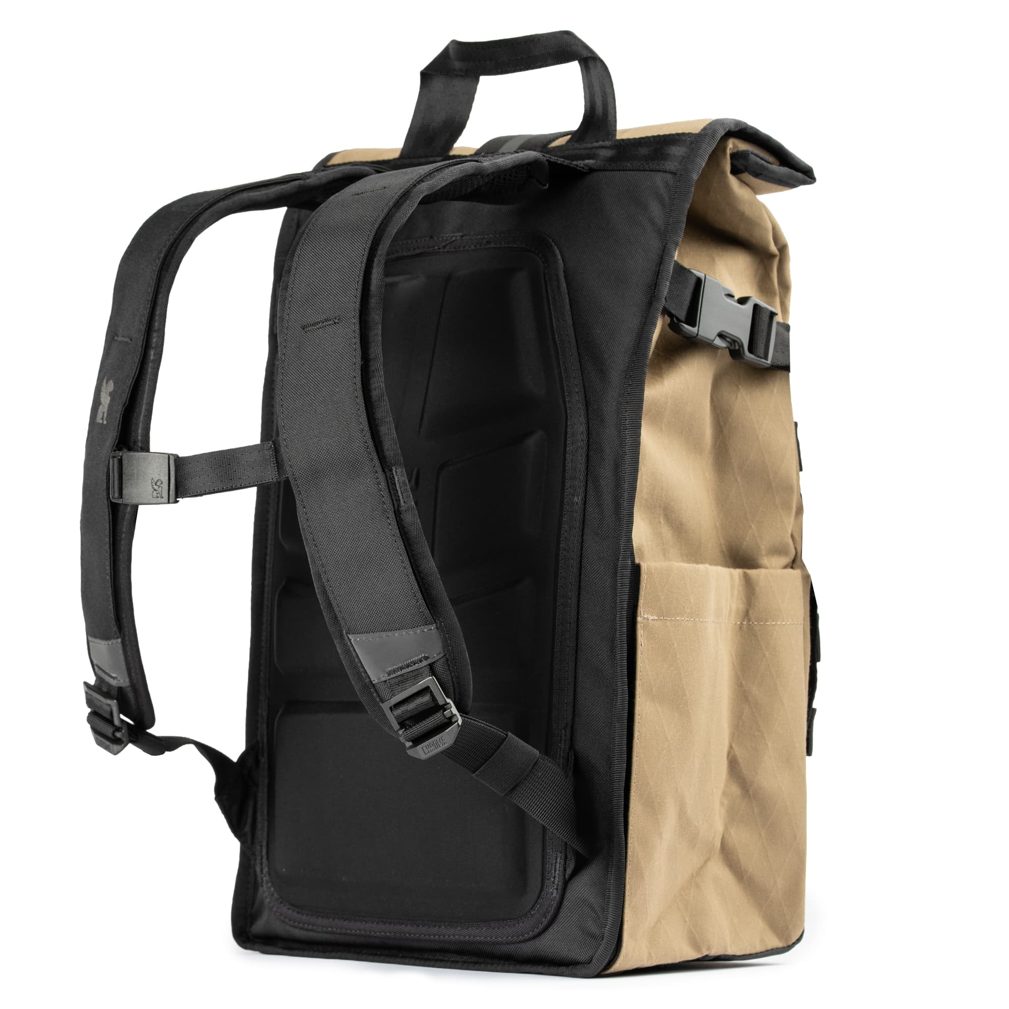 chrome-barrage-18l-sac-dos-noir-rolltop-poche-gourde image 2