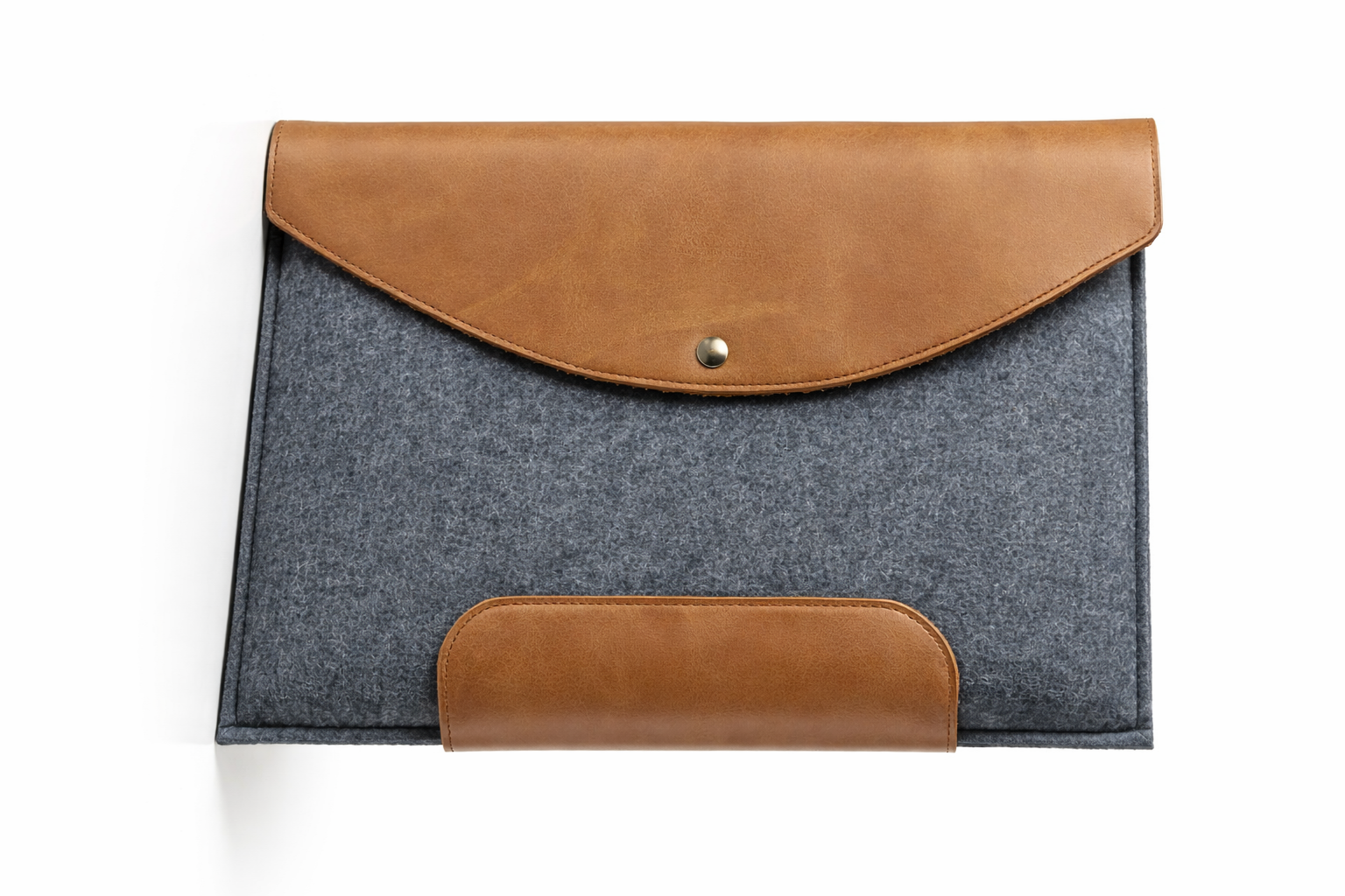 fleur-d-orage-pochette-ordinateur-15-cuir-bordeaux image 3