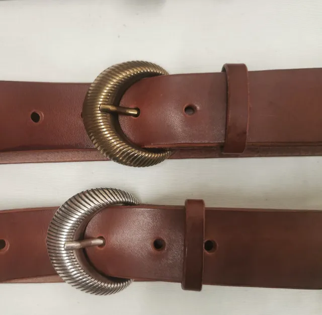 fleur-d-orage-demi-lune-ceinture-cuir-cognac-35-mm image 1