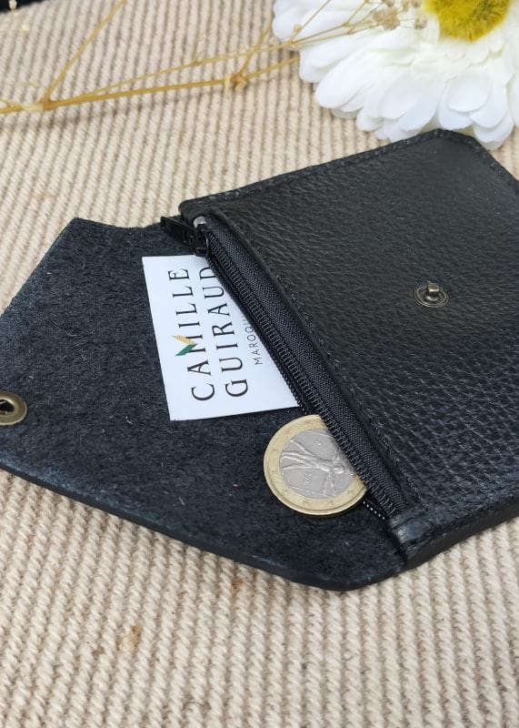 camille-guiraud-enveloppe-porte-monnaie-cuir-noir image 1